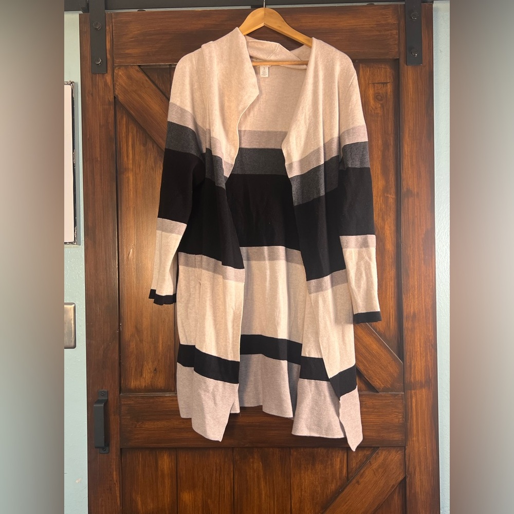 Zenergy by Chicos Cozy Cream Black Gray Striped Lagenlook Women's Cardigan